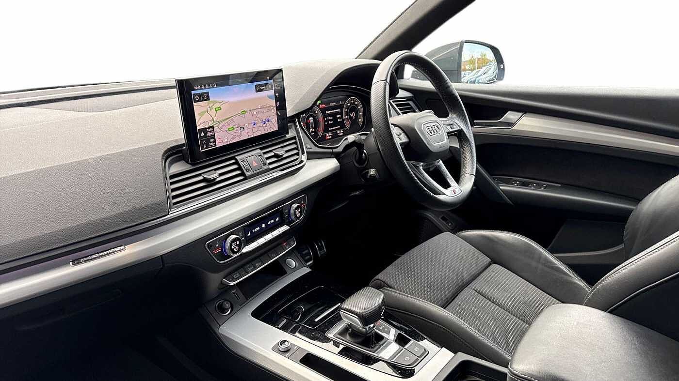 Used Audi Q5 2023 for sale - 76676813: Photo 2