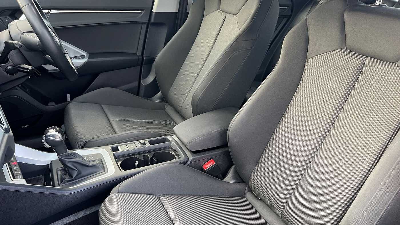 Used Audi Q3 2022 for sale - 76675093: Photo 15