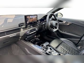 Used Audi RS4 2020 for sale - 76705417: Photo