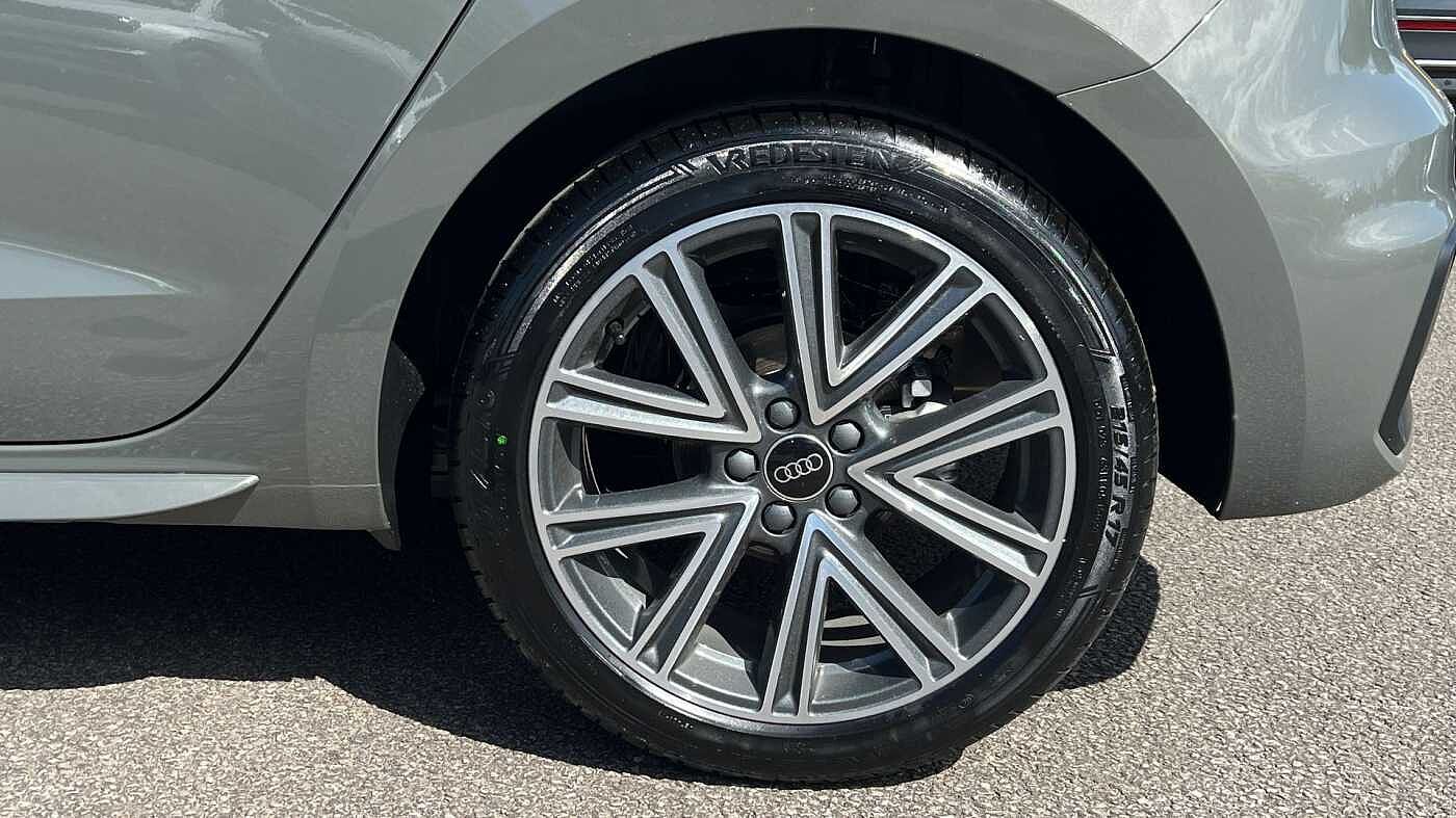 Used Audi A1 2025 for sale - 76679237: Photo 5