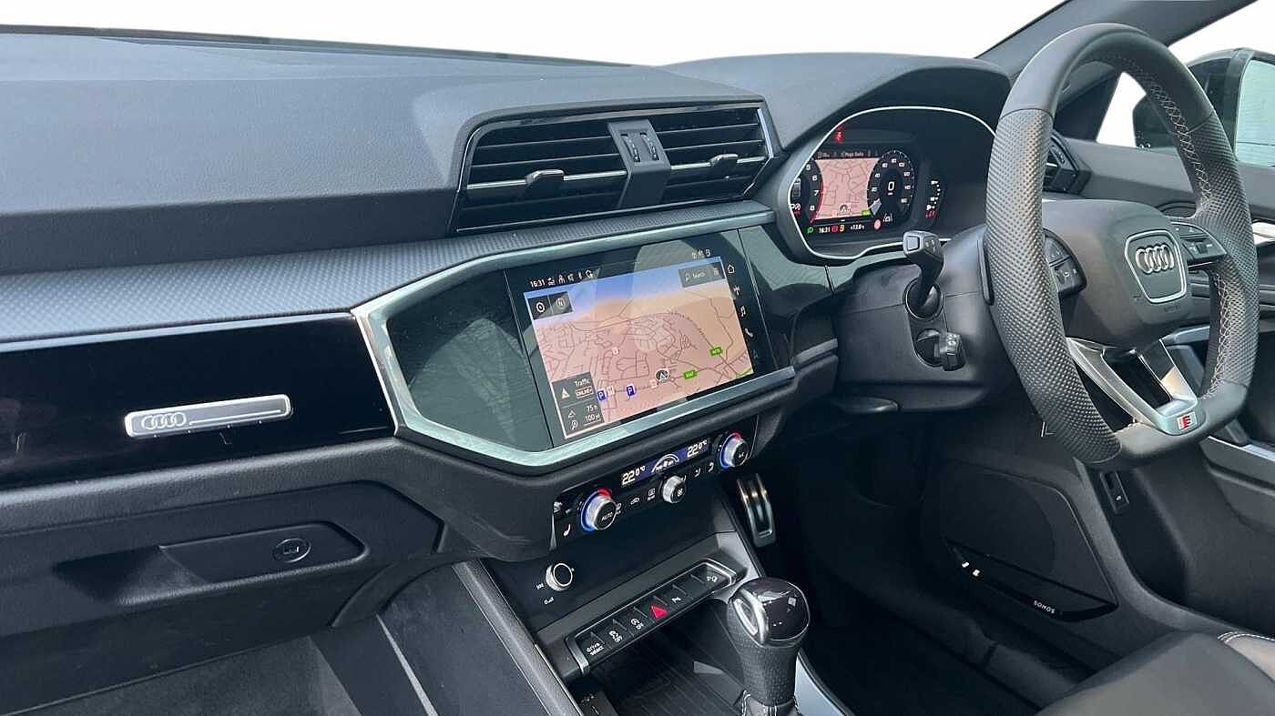 Used Audi Q3 2025 for sale - 76679961: Photo 2