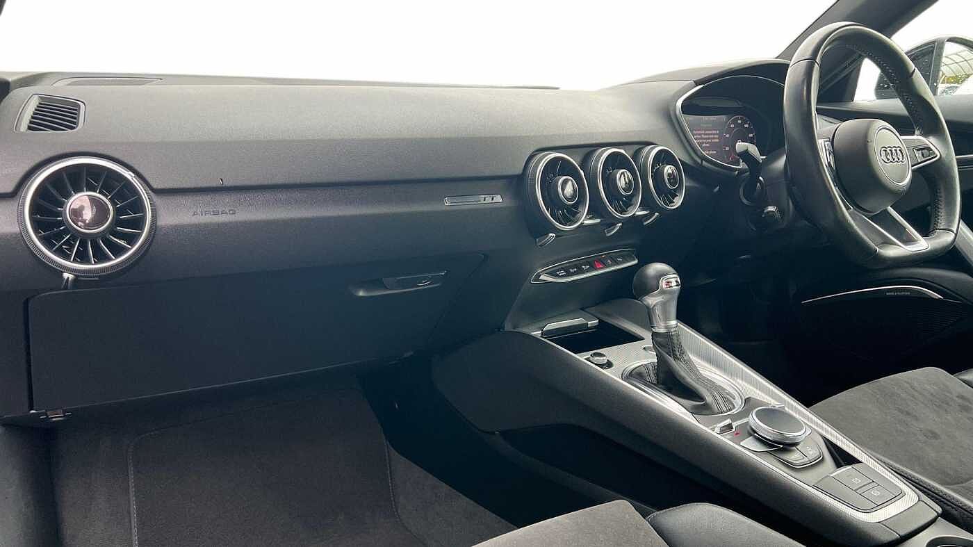 Used Audi TT 2022 for sale - 76675158: Photo 2