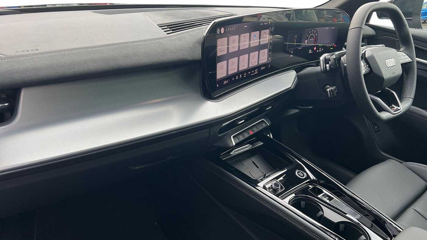 Used Audi Q3 2025 for sale - 76692496: Photo 2