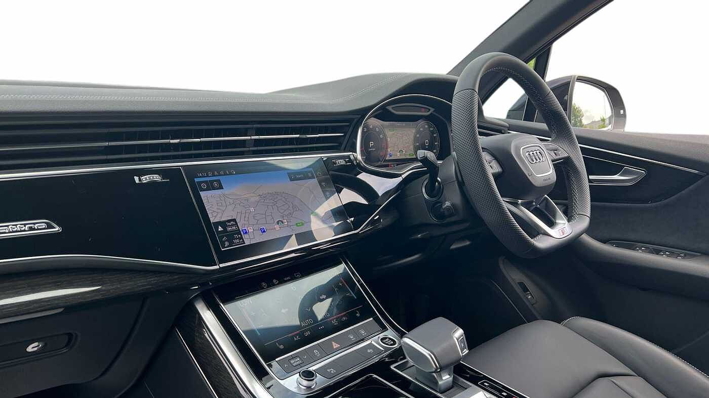 Used Audi Q7 2025 for sale - 76679512: Photo 2