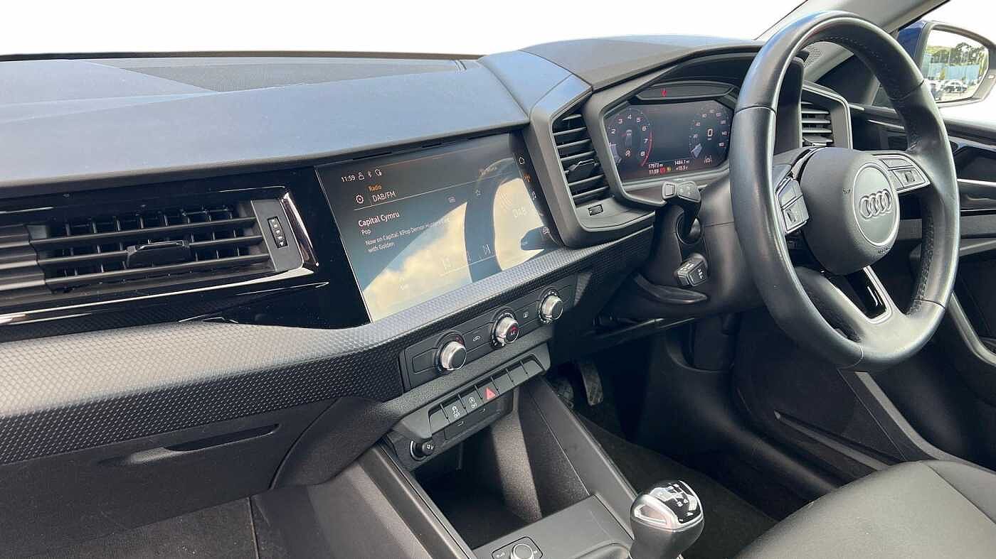 Used Audi A1 2023 for sale - 76676662: Photo 2