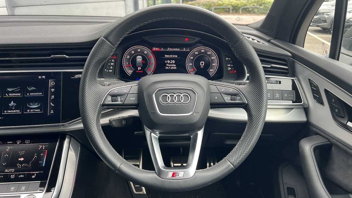 Used Audi Q7 2024 for sale - 76677857: Photo 10