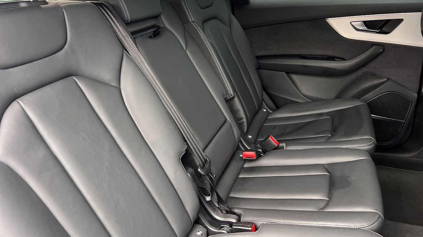 Used Audi Q7 2024 for sale - 76677857: Photo 16