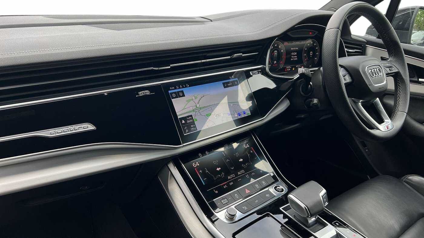 Used Audi Q7 2024 for sale - 76677857: Photo 2