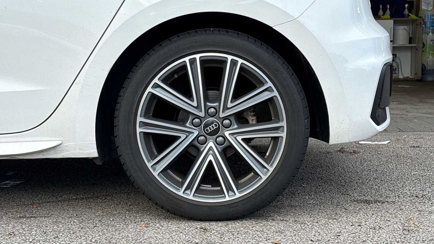 Used Audi A1 2024 for sale - 76374046: Photo 5