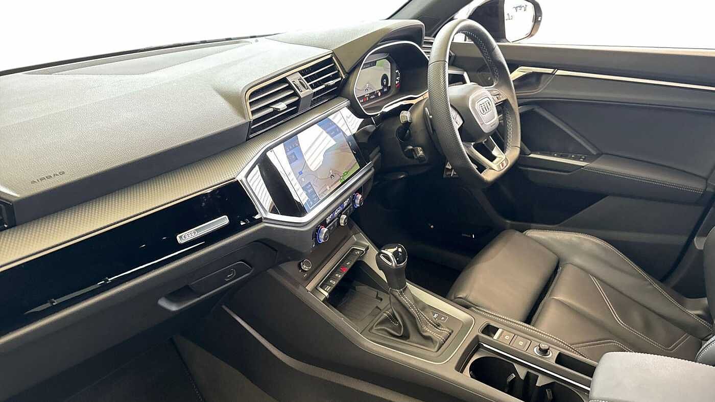 Used Audi Q3 2025 for sale - 77361693: Photo 2