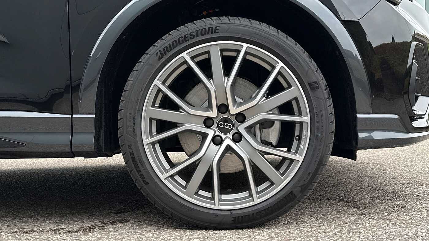 Used Audi Q3 2024 for sale - 77270574: Photo 5