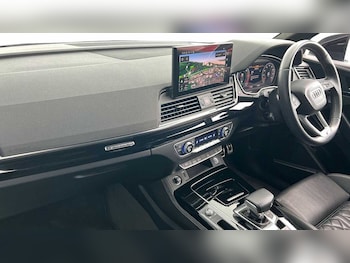 Used Audi Q5 2023 for sale - 76676126: Photo