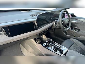 Used Audi A6 2025 for sale - 77334506: Photo