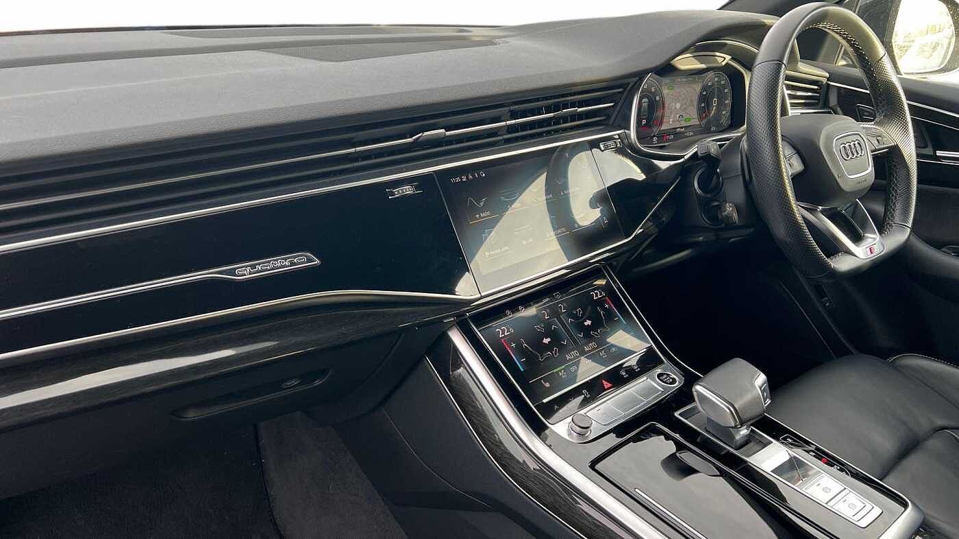 Used Audi Q8 2022 for sale - 76916599: Photo 2