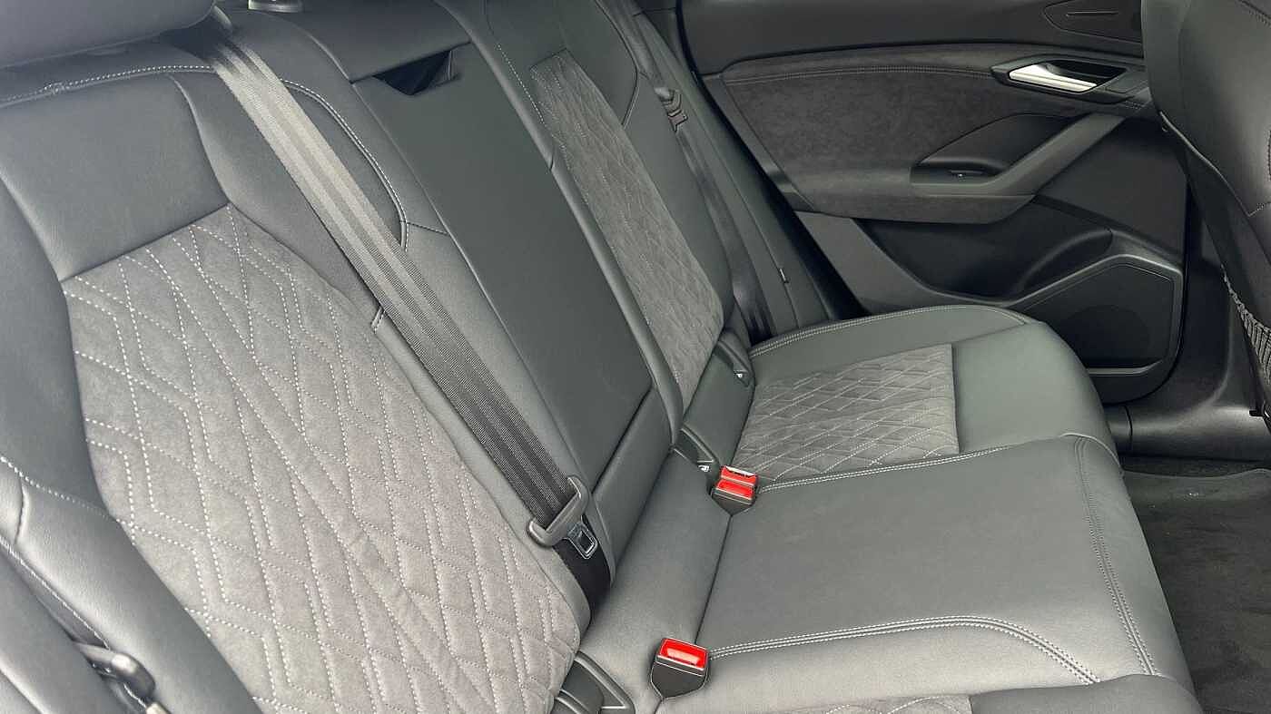 Used Audi Q6 e-tron 2025 for sale - 76679264: Photo 17