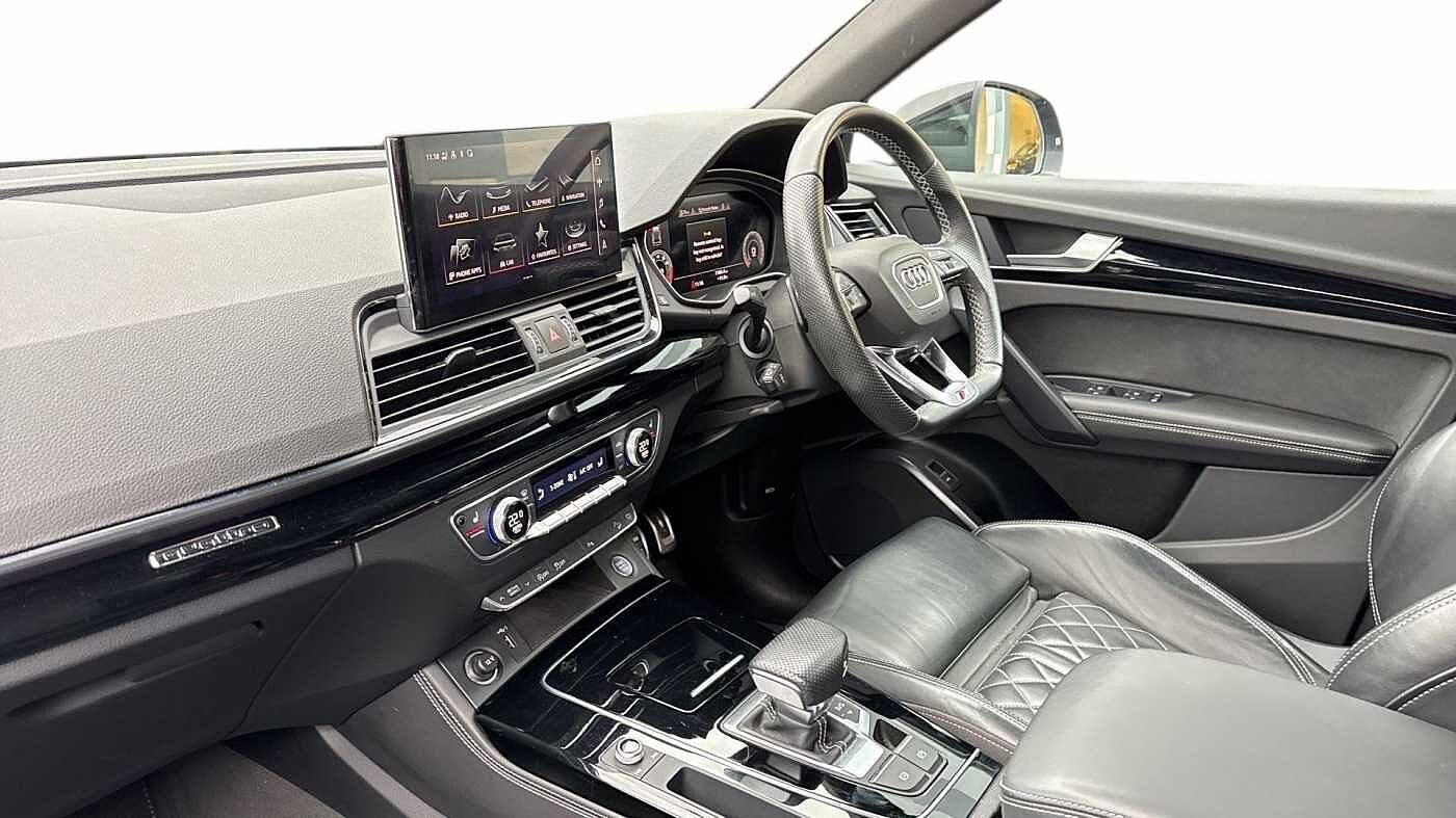 Used Audi Q5 2021 for sale - 76681437: Photo 2