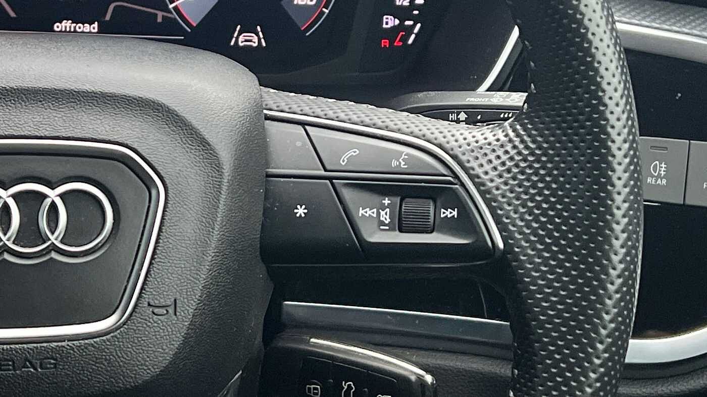 Used Audi Q3 2019 for sale - 76436068: Photo 18