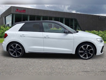 Used Audi A1 2023 for sale - 75480575: Photo