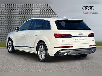 Used Audi Q7 2023 for sale - 76746158: Photo