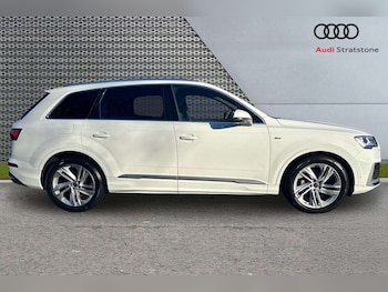 Used Audi Q7 2023 for sale - 76746158: Photo