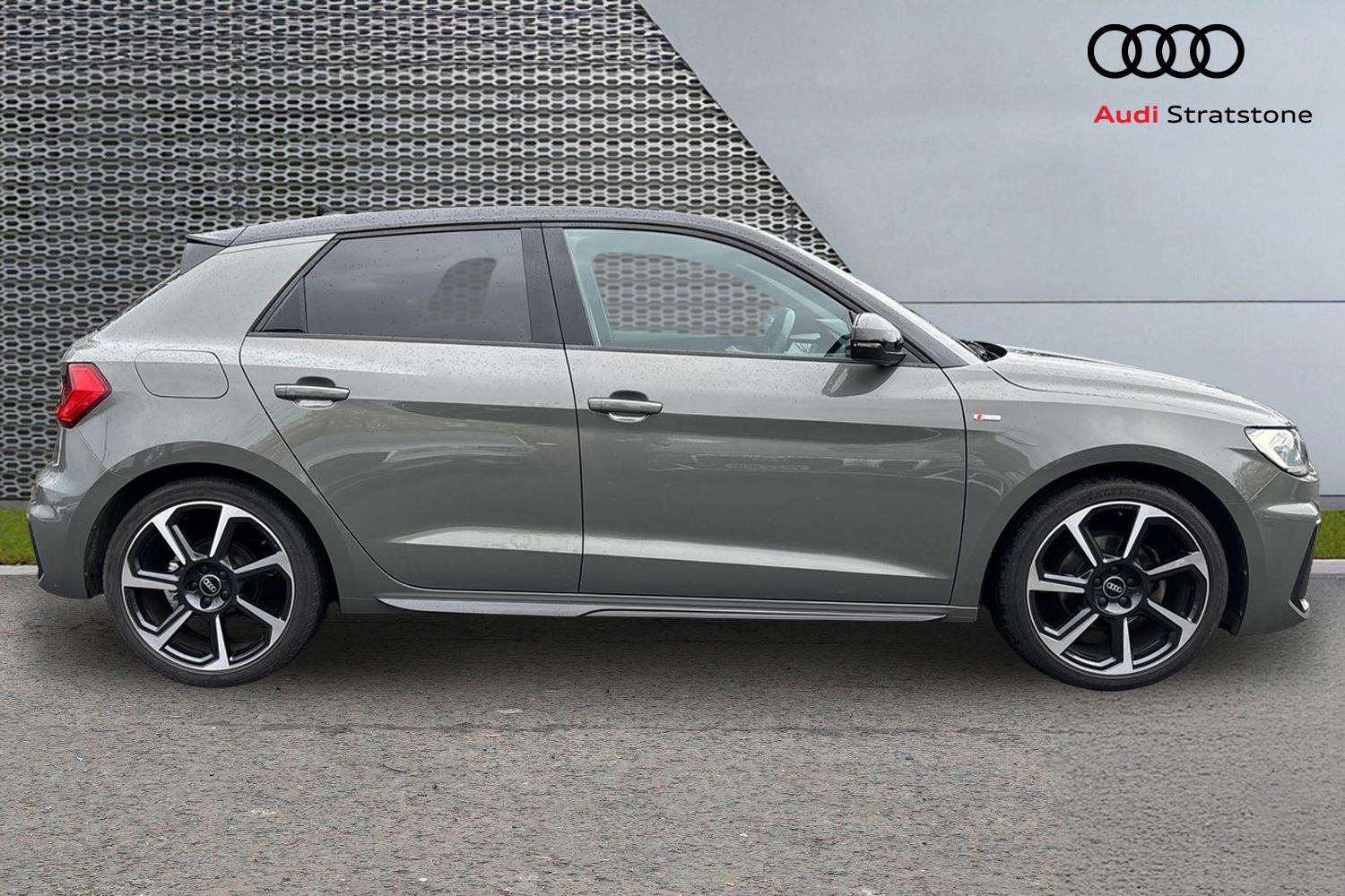 Used Audi A1 2023 for sale - 76460460: Photo 4