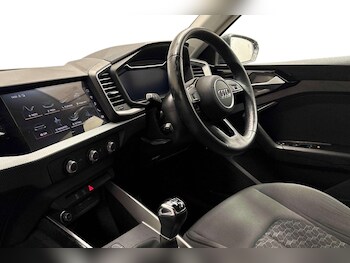 Used Audi A1 2023 for sale - 77257275: Photo