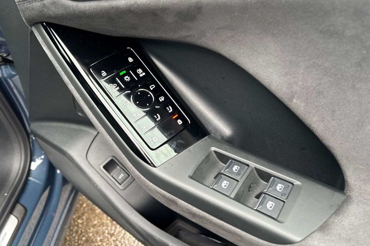 Used Audi Q6 e-tron 2025 for sale - 76761098: Photo 15