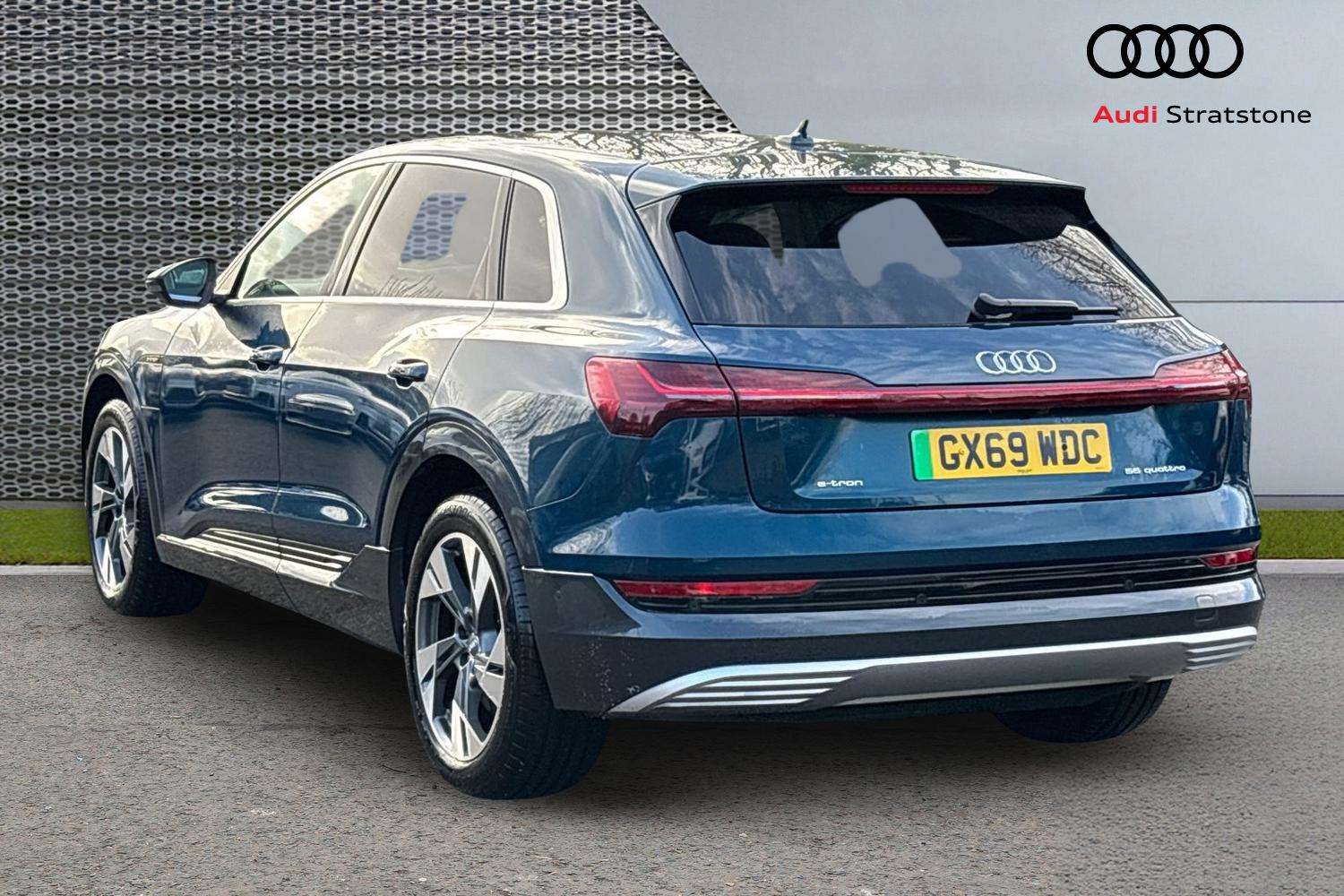 Used Audi e-tron 2019 for sale - 77635059: Photo 3
