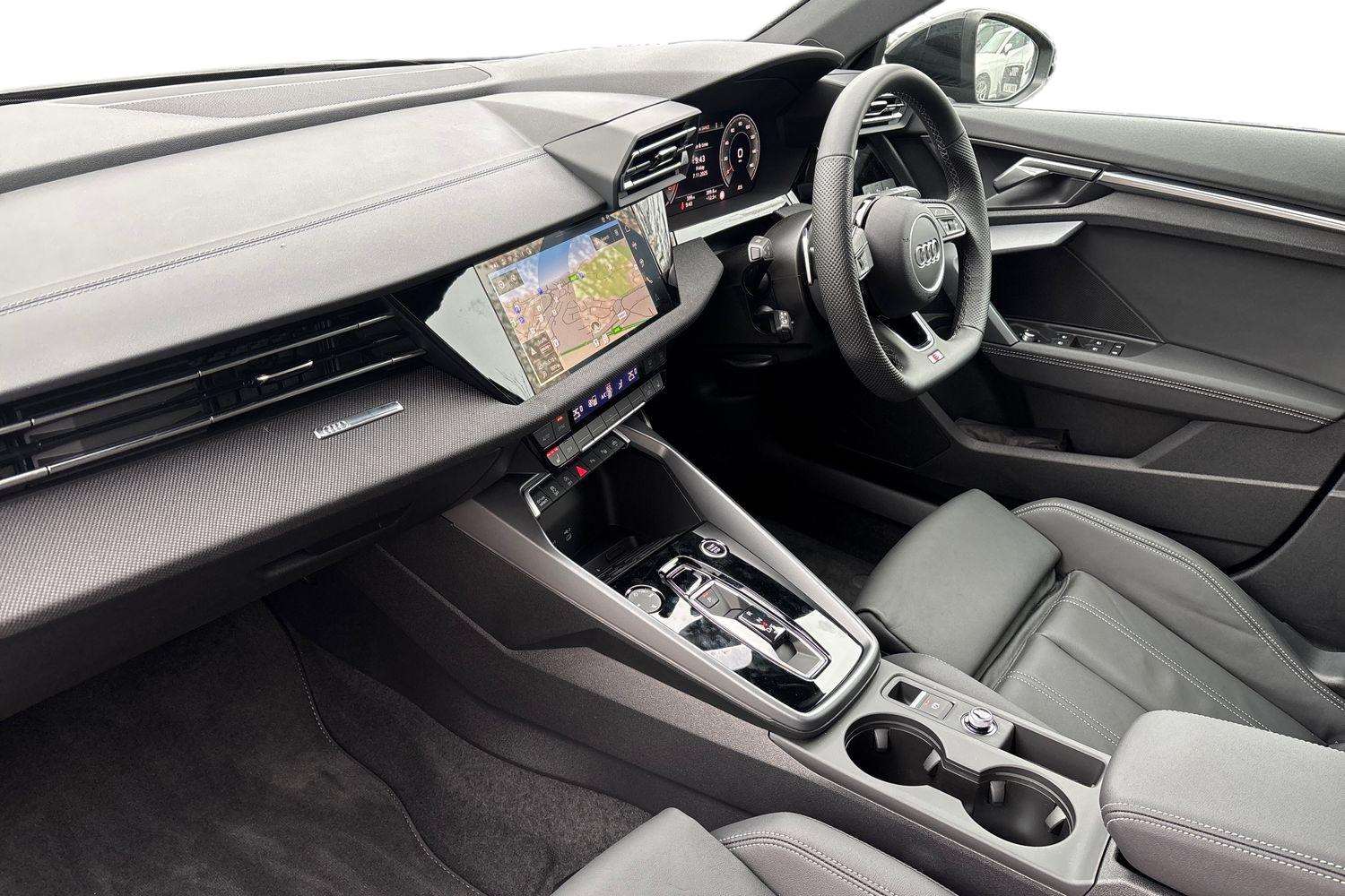 Used Audi A3 for sale - 77928410: Photo 2