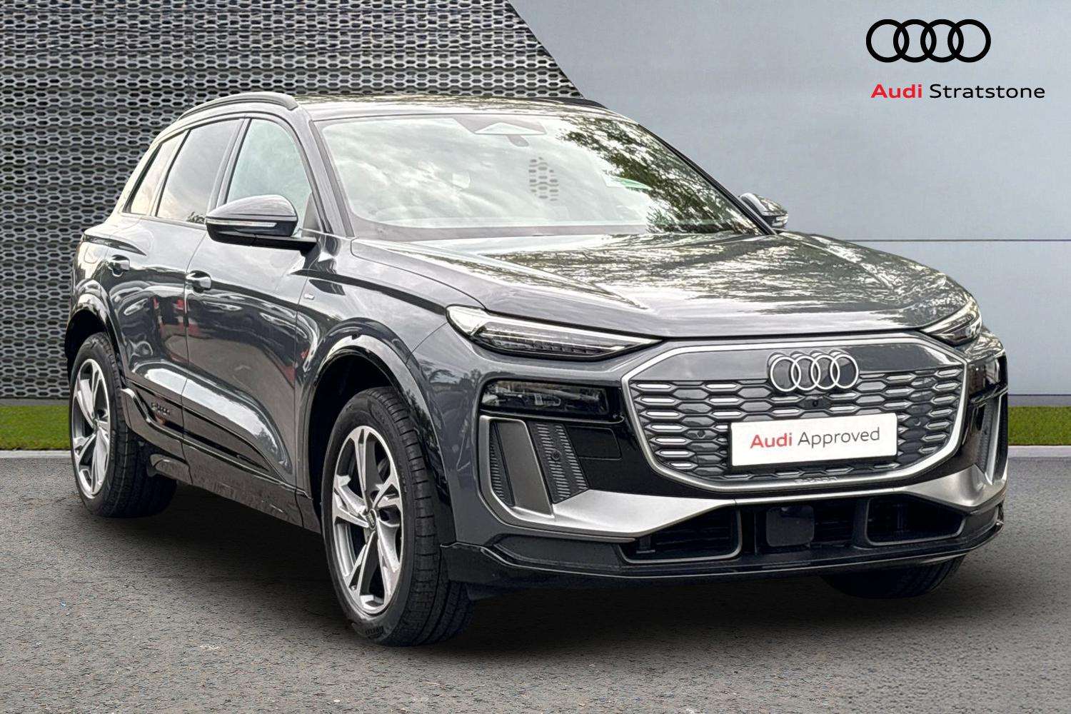 Used Audi Q6 e-tron 2025 for sale - 76761087: Photo 1