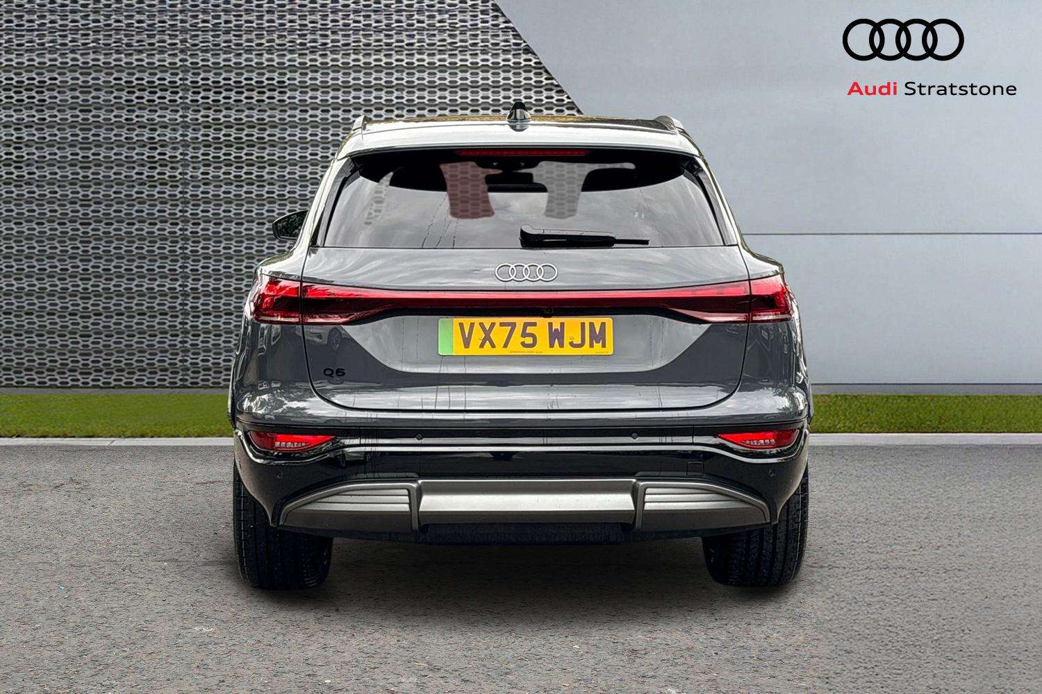 Used Audi Q6 e-tron 2025 for sale - 76761087: Photo 7