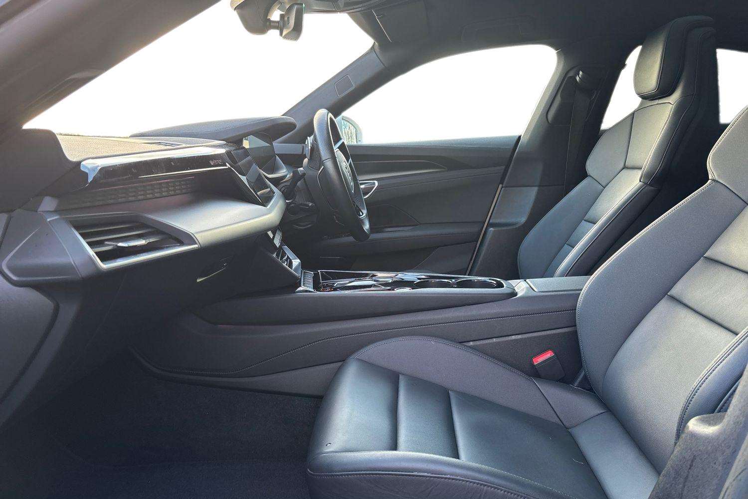 Used Audi e-tron GT 2022 for sale - 77270329: Photo 21