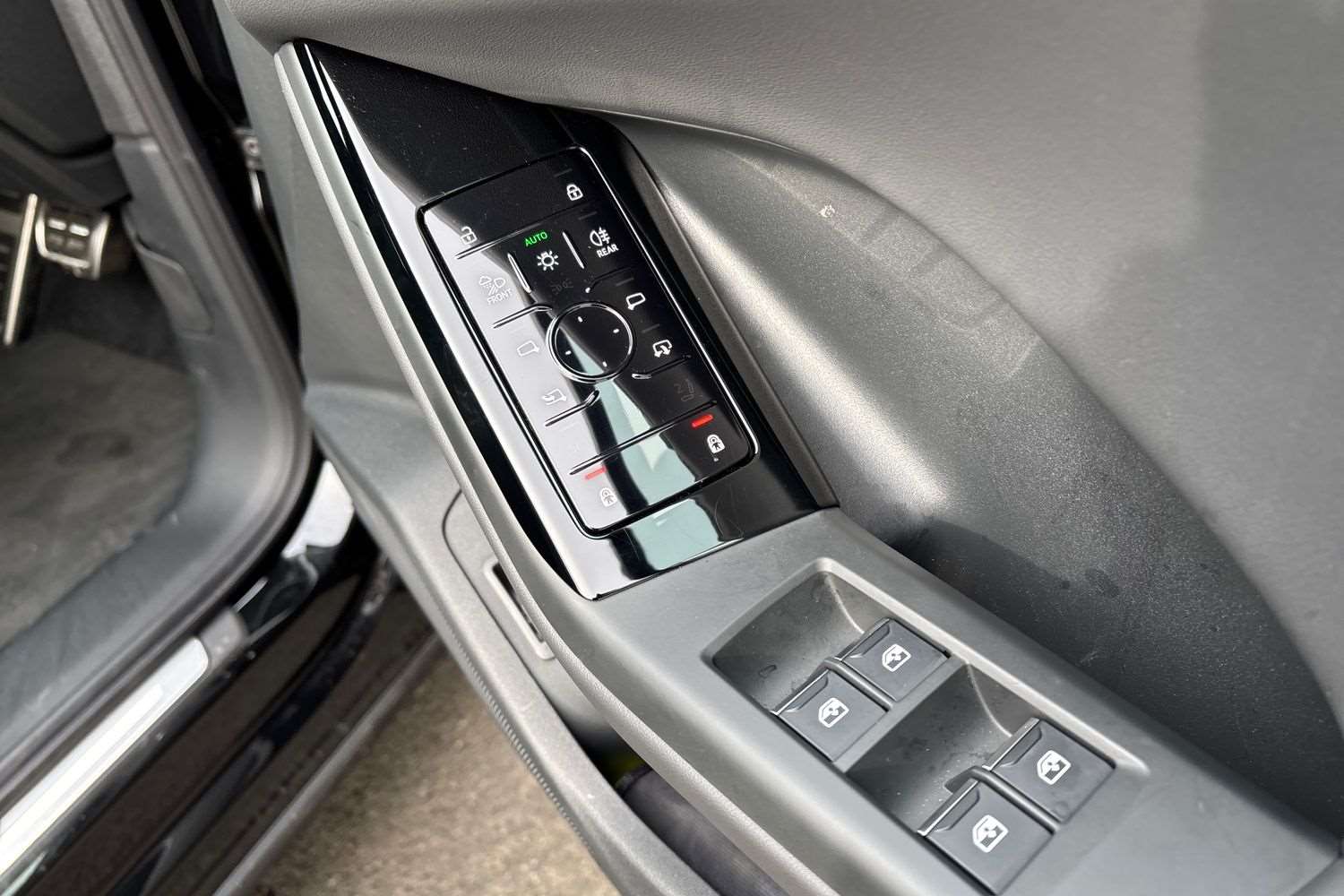 Used Audi Q6 e-tron 2025 for sale - 77786955: Photo 14