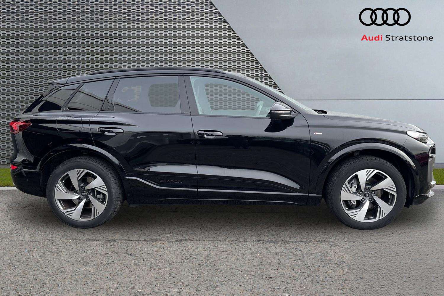 Used Audi Q6 e-tron 2025 for sale - 77786955: Photo 4