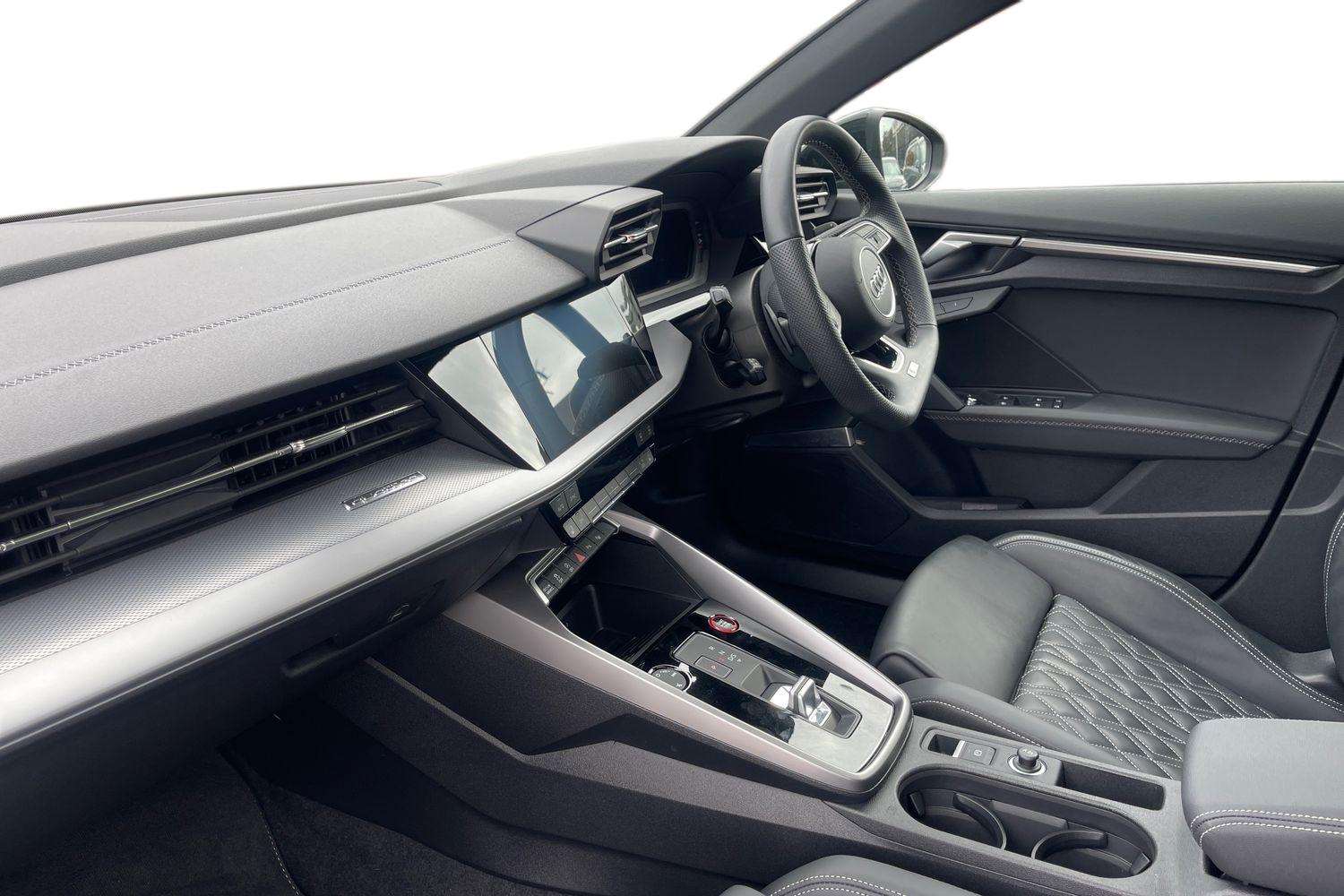 Used Audi A3 2023 for sale - 76598316: Photo 2