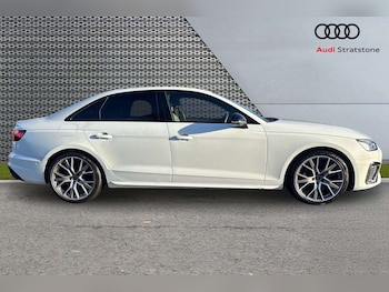 Used Audi A4 2022 for sale - 76705089: Photo