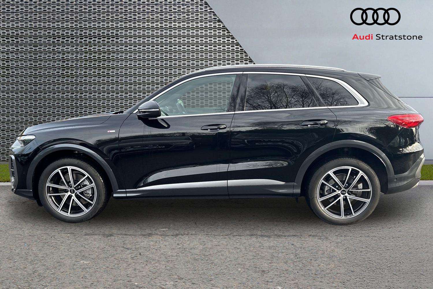 Used Audi Q5 2025 for sale - 77112320: Photo 10