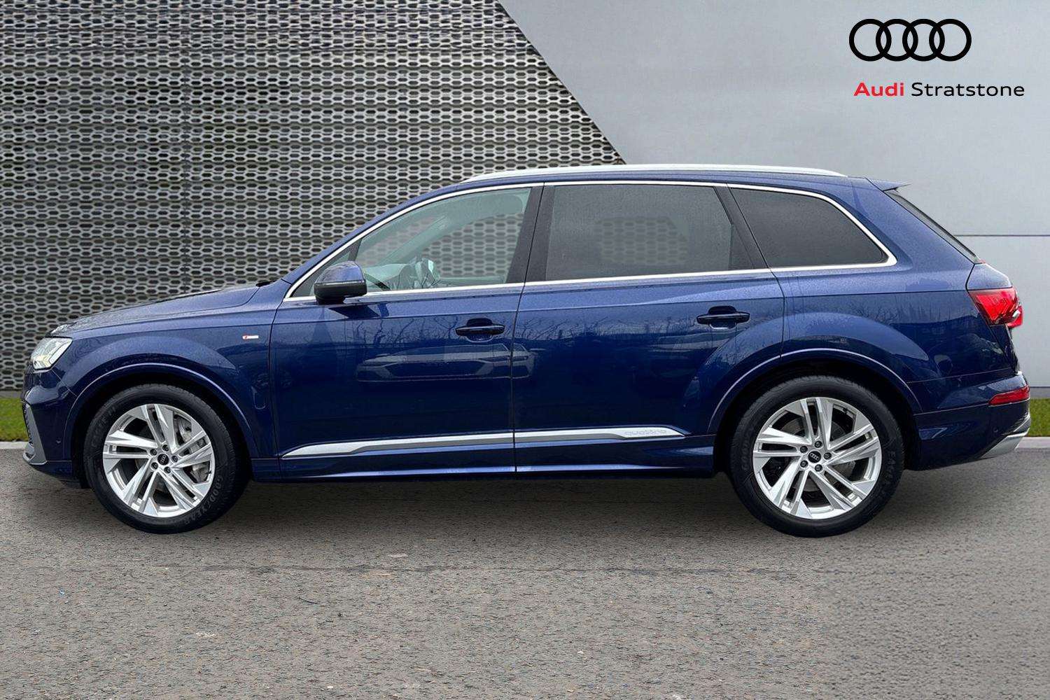 Used Audi Q7 2023 for sale - 77206412: Photo 8