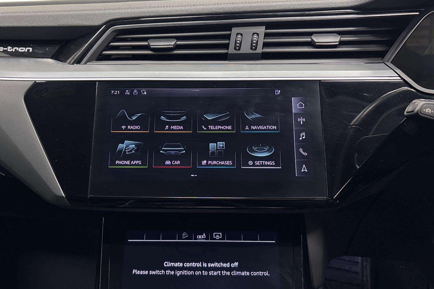 Used Audi e-tron 2020 for sale - 77206516: Photo 8