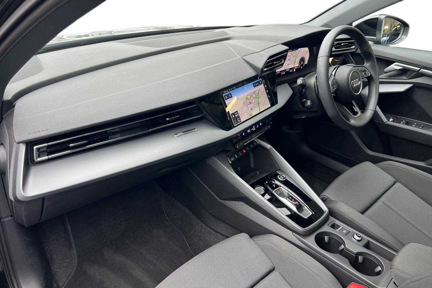 Used Audi A3 2024 for sale - 77308554: Photo 2