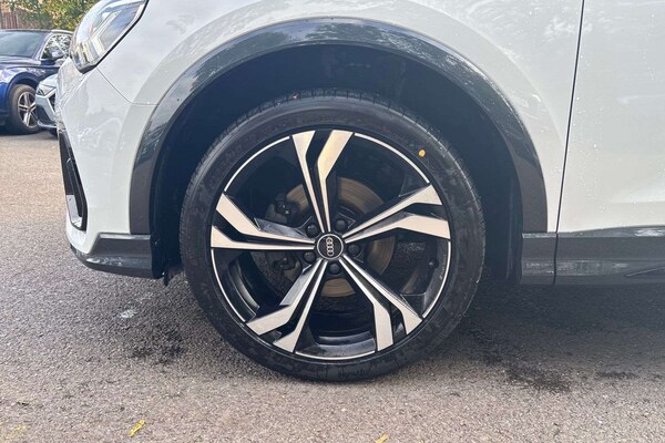 Used Audi Q3 2021 for sale - 76087964: Photo 11