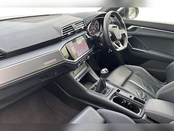Used Audi Q3 2021 for sale - 76087964: Photo 2