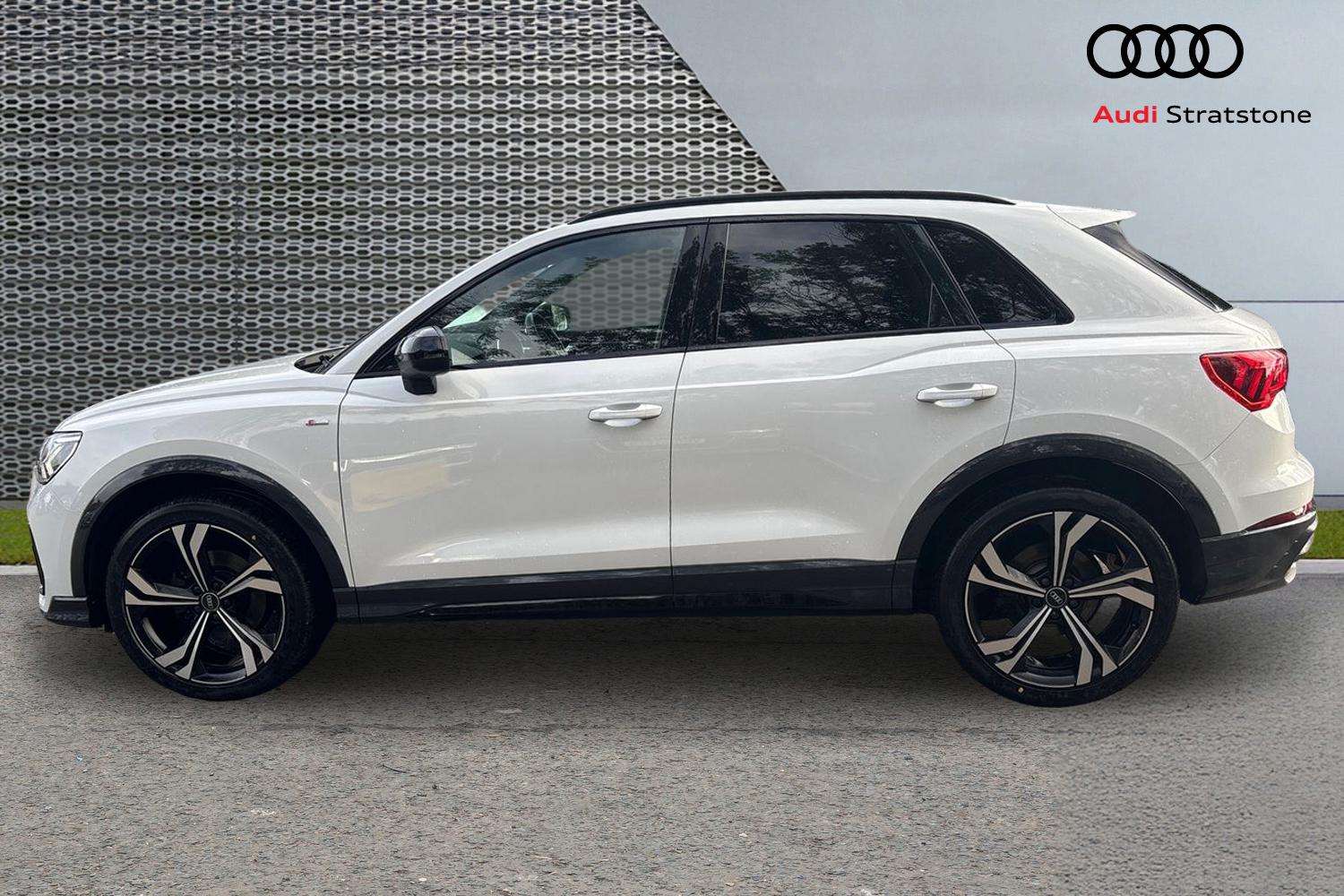 Used Audi Q3 2021 for sale - 76087964: Photo 8