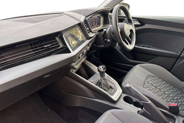 Used Audi A1 2023 for sale - 76218426: Photo 2
