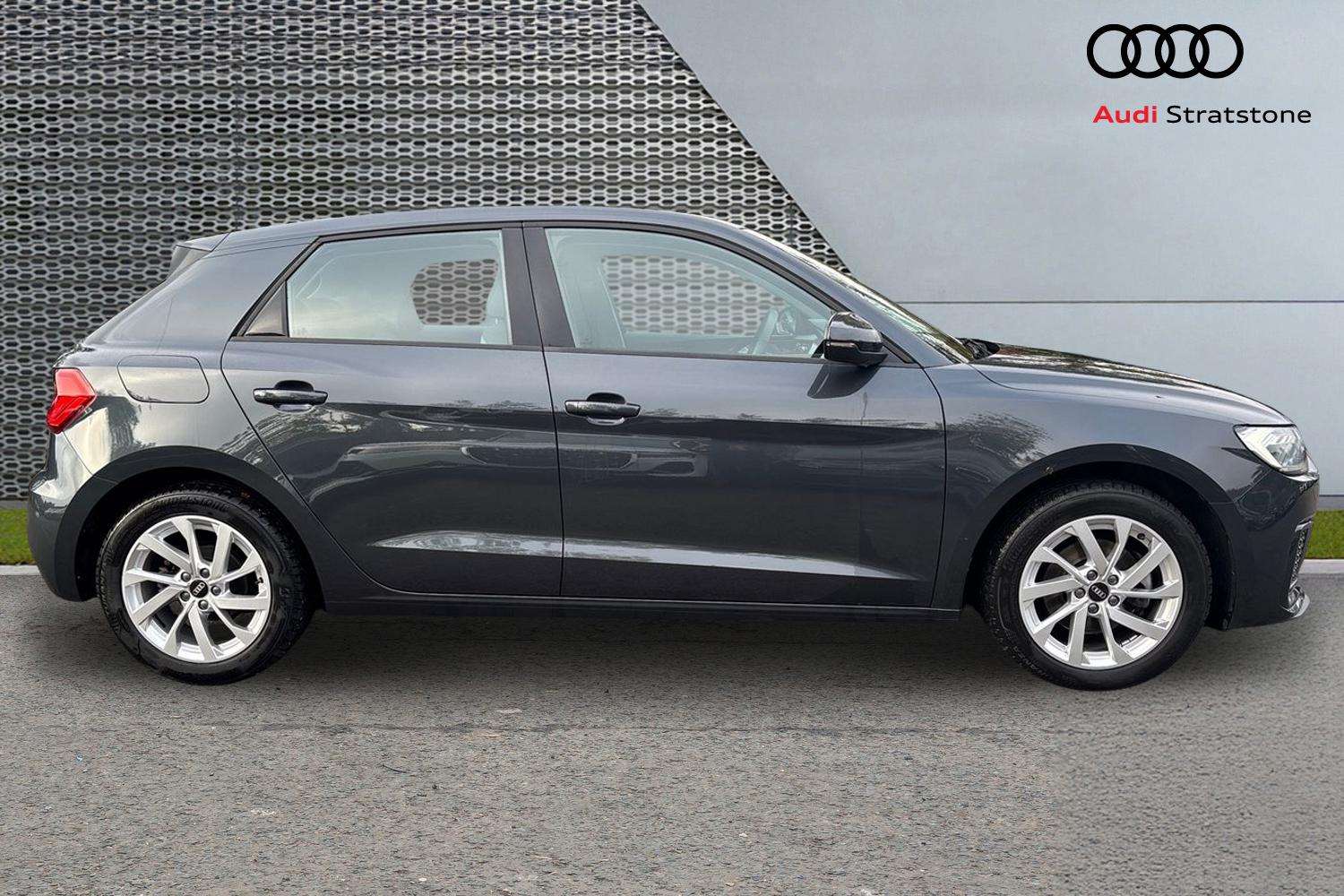 Used Audi A1 2023 for sale - 76218426: Photo 4
