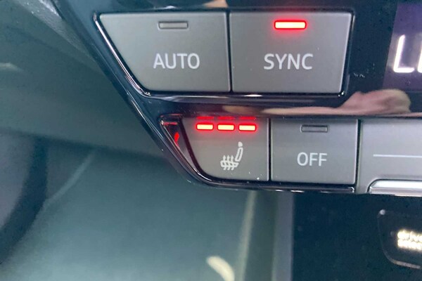Used Audi Q4 e-tron 2025 for sale - 75710863: Photo 16