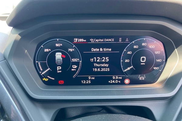Used Audi Q4 e-tron 2025 for sale - 75710863: Photo 17
