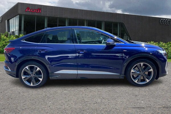 Used Audi Q4 e-tron 2025 for sale - 75710863: Photo 4