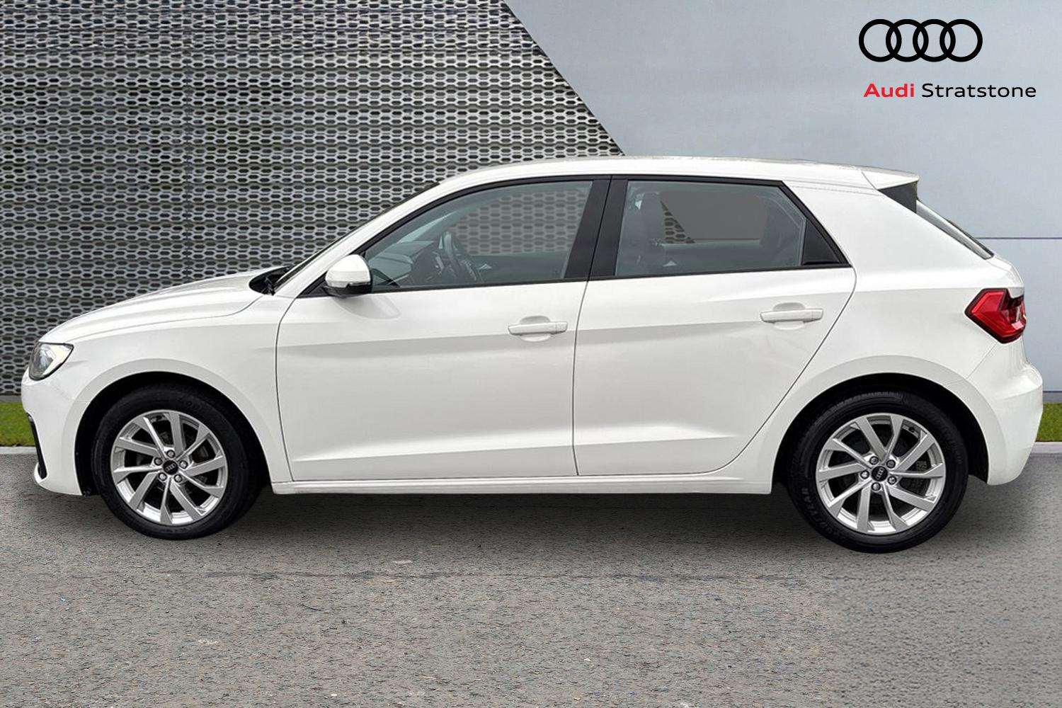 Used Audi A1 2022 for sale - 77206512: Photo 8