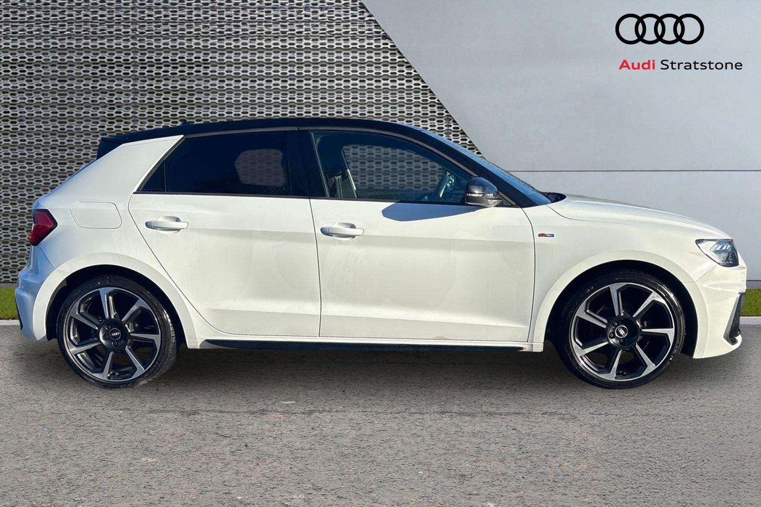 Used Audi A1 2021 for sale - 76718101: Photo 4